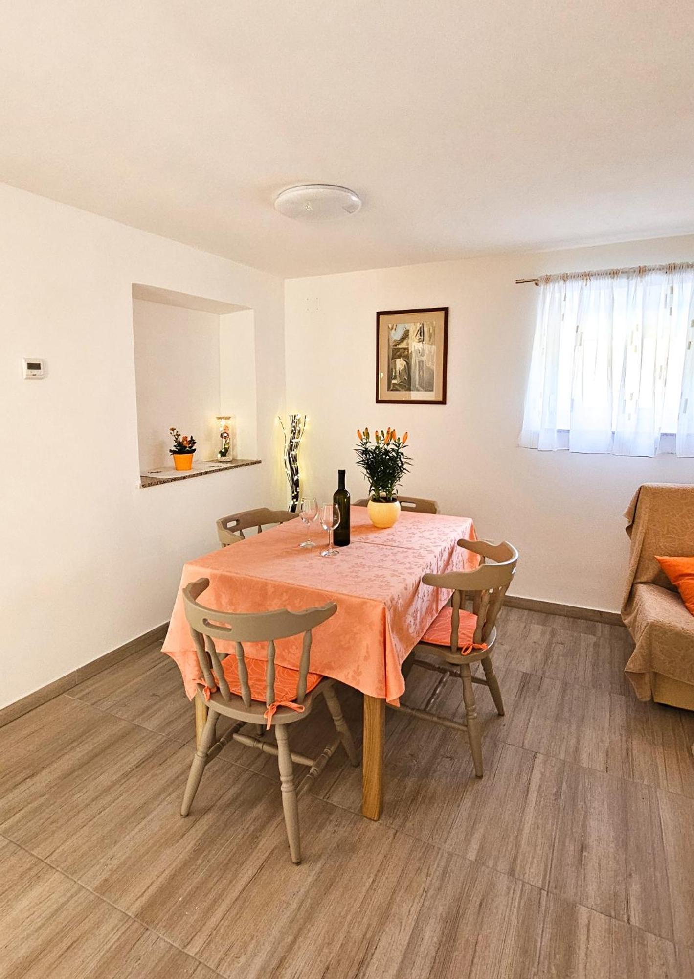 Apartman Petra Vrh  Екстериор снимка